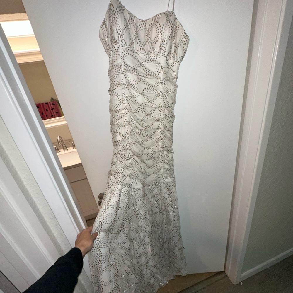 Gorgeouss white mermaid dress